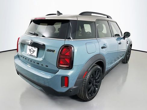 Used 2023 MINI Cooper Countryman SE w/ Storage Package image 5