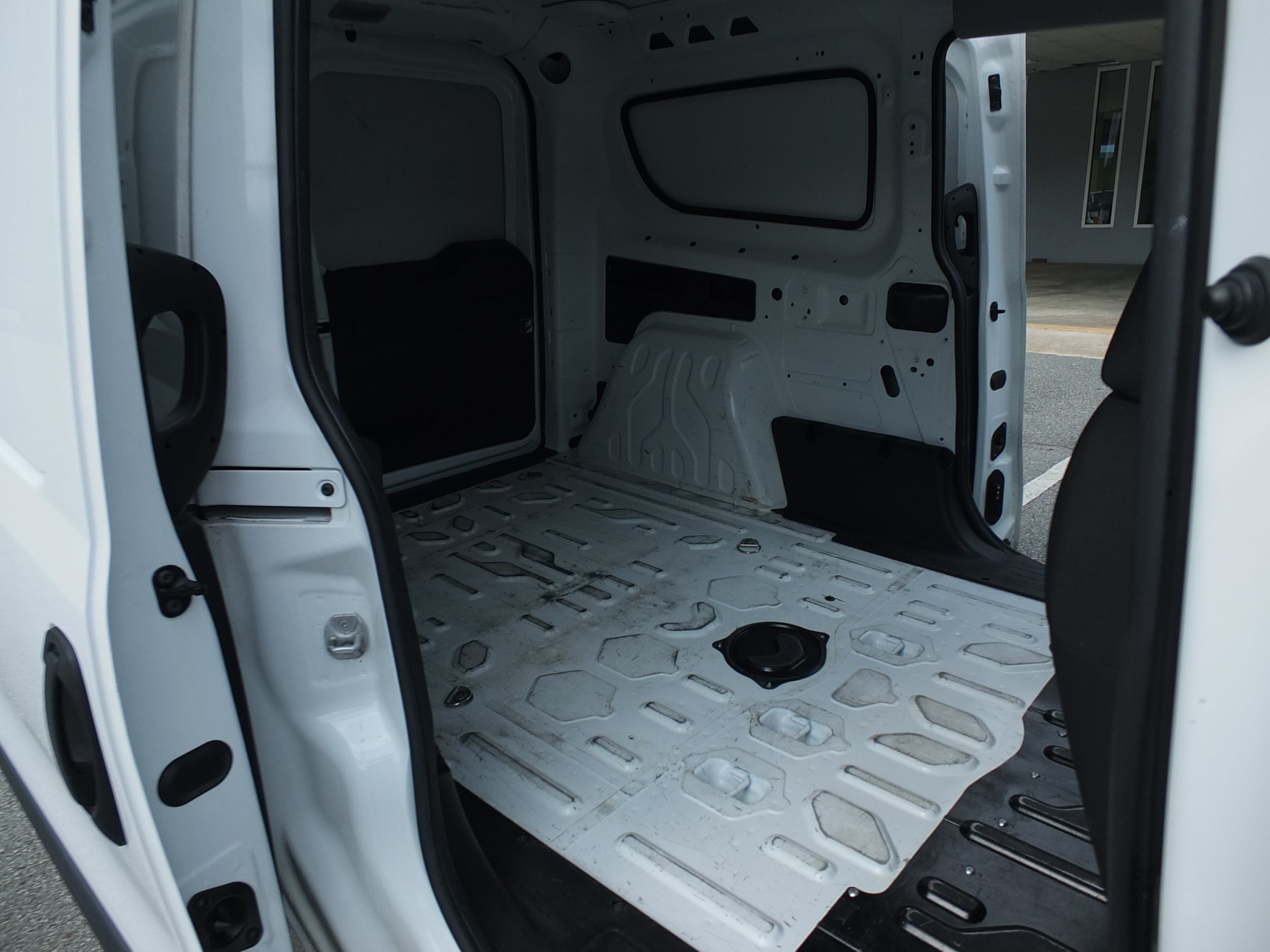 Used 2022 RAM ProMaster City Tradesman FWD image 14