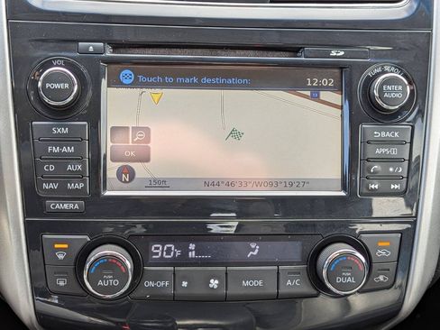 Used 2015 Nissan Altima 2.5 SL w/ Technology Package FWD image 20