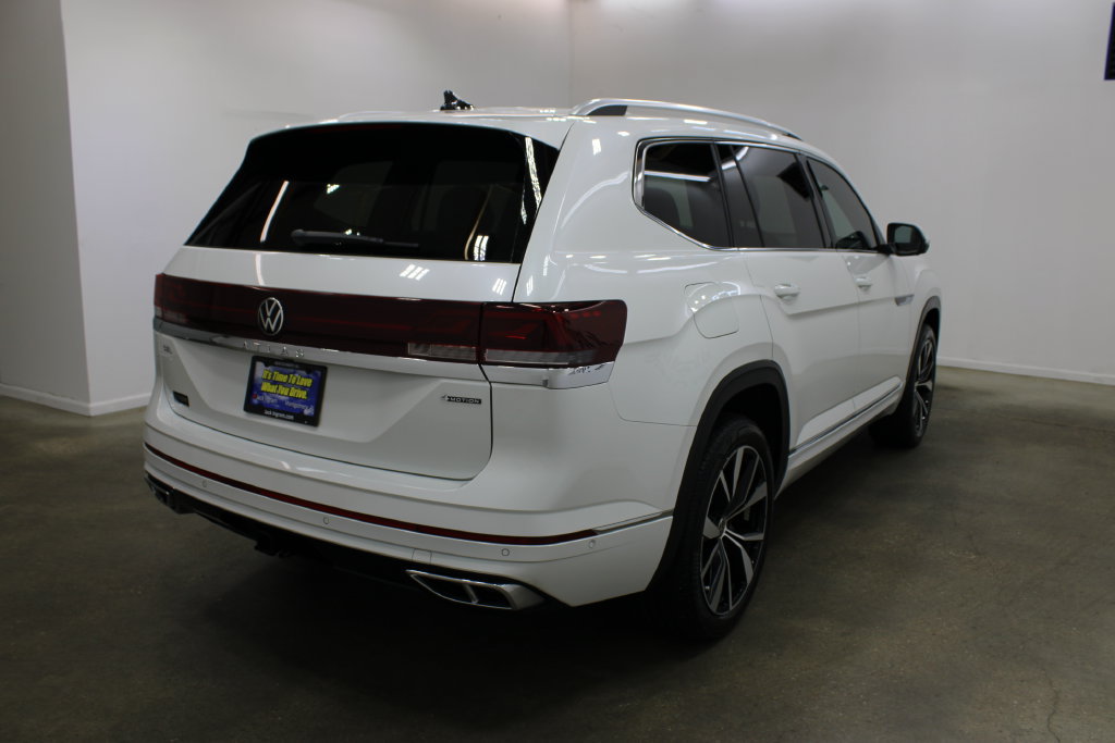 Used 2025 Volkswagen Atlas SEL Premium R-Line AWD/4WD image 5