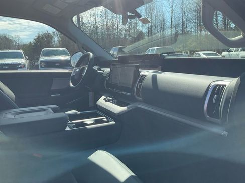 New 2026 Ford Expedition Max Active image 11