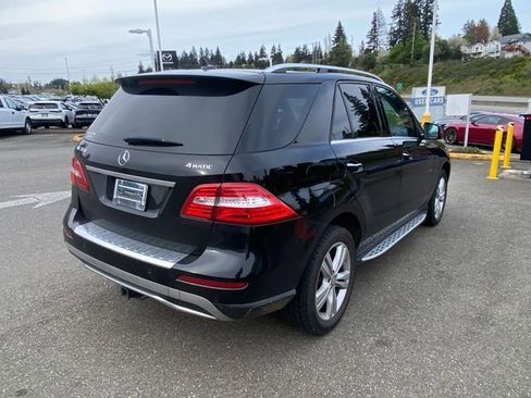 Used 2013 Mercedes-Benz ML 350 4MATIC image 3