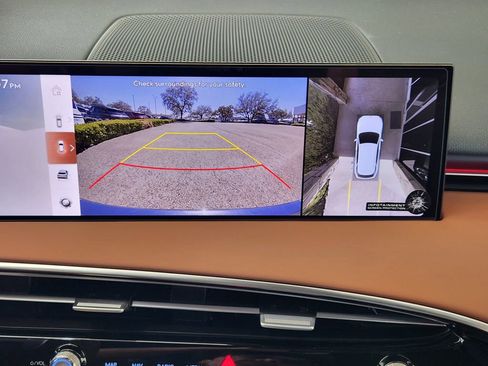 New 2026 Genesis GV70 2.5T Advanced AWD/4WD image 13