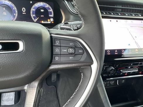 New 2025 Jeep Grand Cherokee L Limited w/ Black Appearance Package RWD image 17