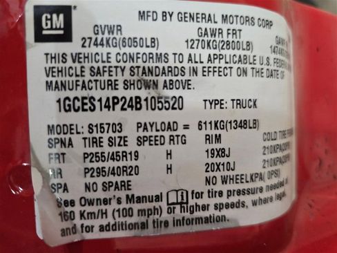 Used 2004 Chevrolet SSR w/ Preferred Equipment Group image 14