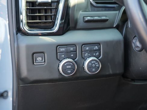 Used 2025 GMC Sierra 1500 Denali Ultimate AWD/4WD image 16