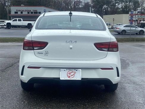 Used 2023 Kia Rio LX image 4