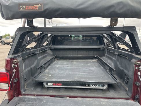 Used 2021 Jeep Gladiator Sport AWD/4WD image 7