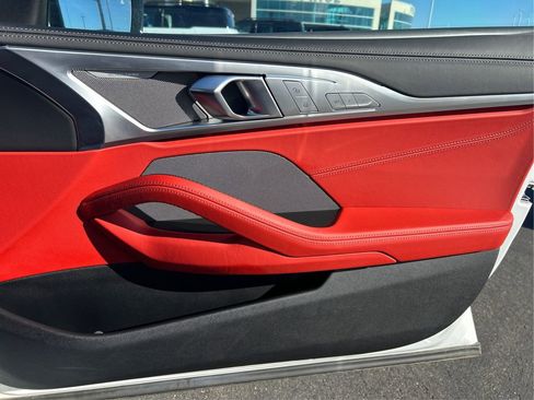 Used 2025 BMW 840i 840i w/ M Sport Professional Package image 22