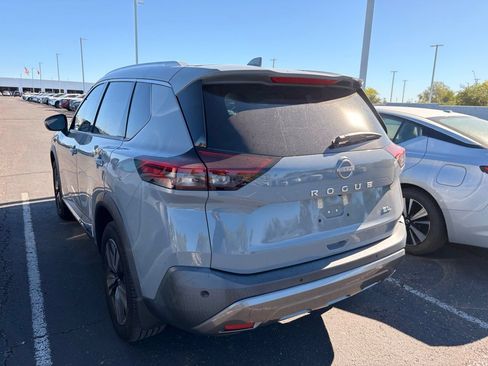 Used 2023 Nissan Rogue SL w/ SL Premium Package FWD image 7