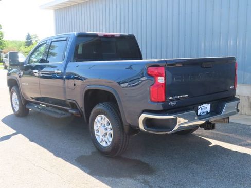 Used 2020 Chevrolet Silverado 2500 LTZ w/ LTZ Plus Package AWD/4WD image 10