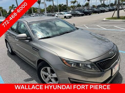 Used 2014 Kia Optima LX FWD image 2