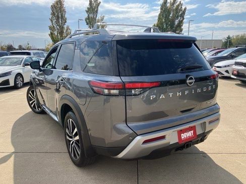 Used 2024 Nissan Pathfinder Platinum w/ Cargo Package image 8