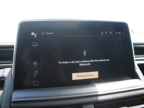 Used 2023 GMC Yukon XL SLT AWD/4WD image 39