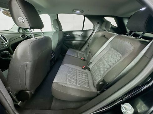 Used 2024 Chevrolet Equinox LT FWD image 33