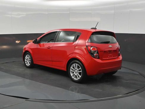 Used 2015 Chevrolet Sonic LT w/ Fun and Sun Package FWD image 6
