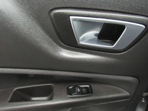 Used 2017 Ford Fiesta ST FWD image 14