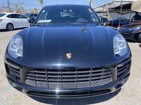 Used 2015 Porsche Macan S w/ Premium Package Plus AWD/4WD image 3