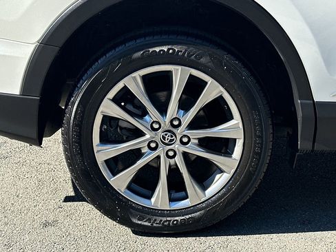 Used 2016 Toyota RAV4 Limited w/ Advanced Technology Package image 8