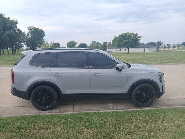 Used 2022 Kia Telluride SX w/ SX Prestige Package AWD/4WD image 5