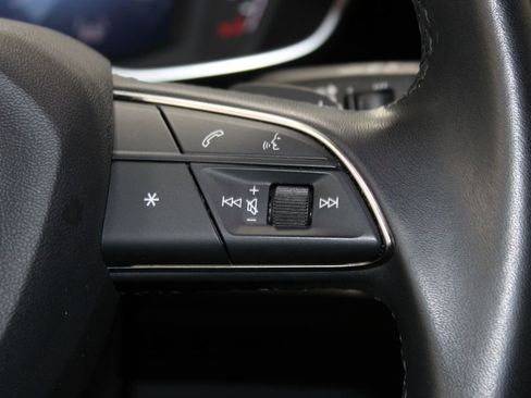 Used 2023 Audi Q3 2.0T Premium Plus w/ Premium Plus Package image 32