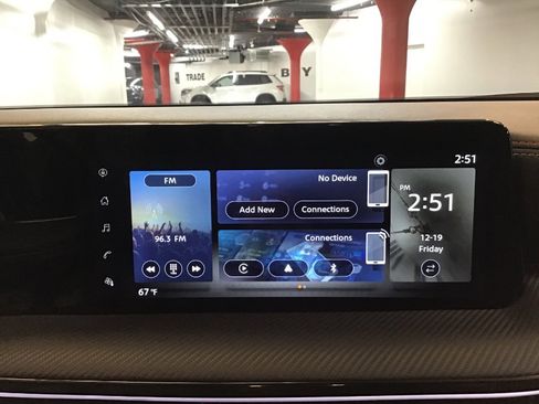 Used 2025 Nissan Kicks SR image 20