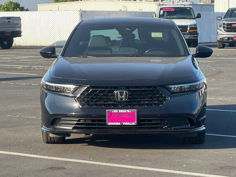 Used 2023 Honda Accord Sport image 10