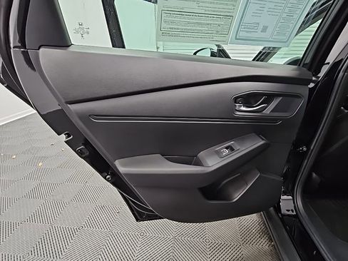 Used 2025 Honda Accord SE image 31