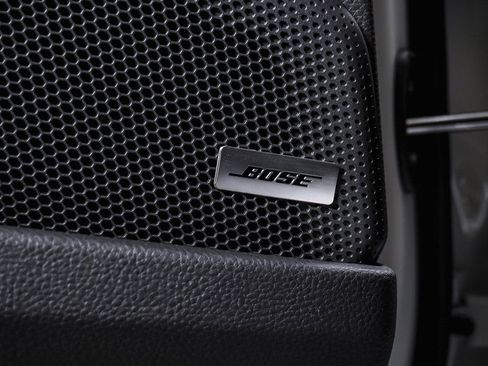 New 2025 Porsche Panamera 4 image 27