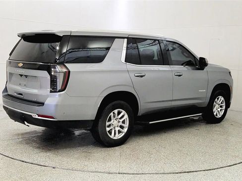 Used 2025 Chevrolet Tahoe LT w/ Comfort Package image 7