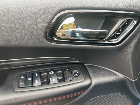 Used 2025 Dodge Durango GT image 22