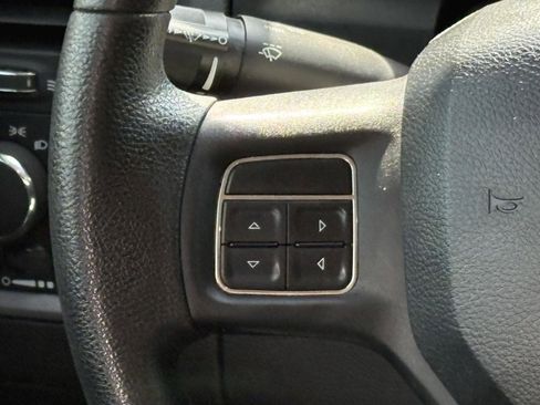 Used 2014 RAM 2500 Tradesman w/ Chrome Appearance Group AWD/4WD image 7