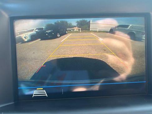 Used 2018 GMC Terrain SLE FWD image 25