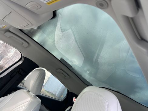 Used 2021 Ford Mustang Mach-E Premium image 20