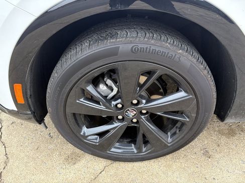 Used 2024 Buick Envision Sport Touring image 11