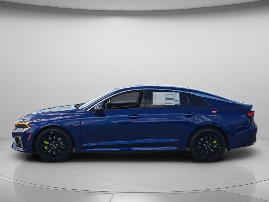 New 2027 Kia K5 GT FWD image 2