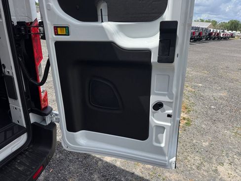 New 2026 Ford Transit 250 148 Medium Roof RWD image 26