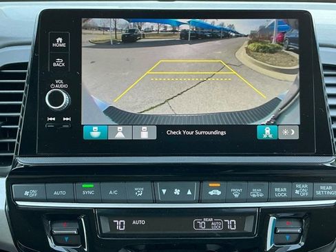 Used 2025 Honda Odyssey EX-L image 14