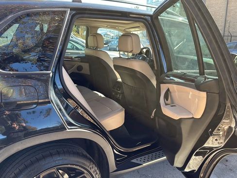 Used 2013 BMW X5 xDrive35i image 19