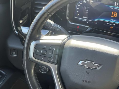 Used 2023 Chevrolet Silverado 1500 RST AWD/4WD image 10