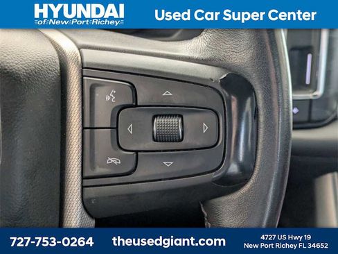 Used 2022 GMC Yukon XL Denali w/ Denali Premium Package image 42