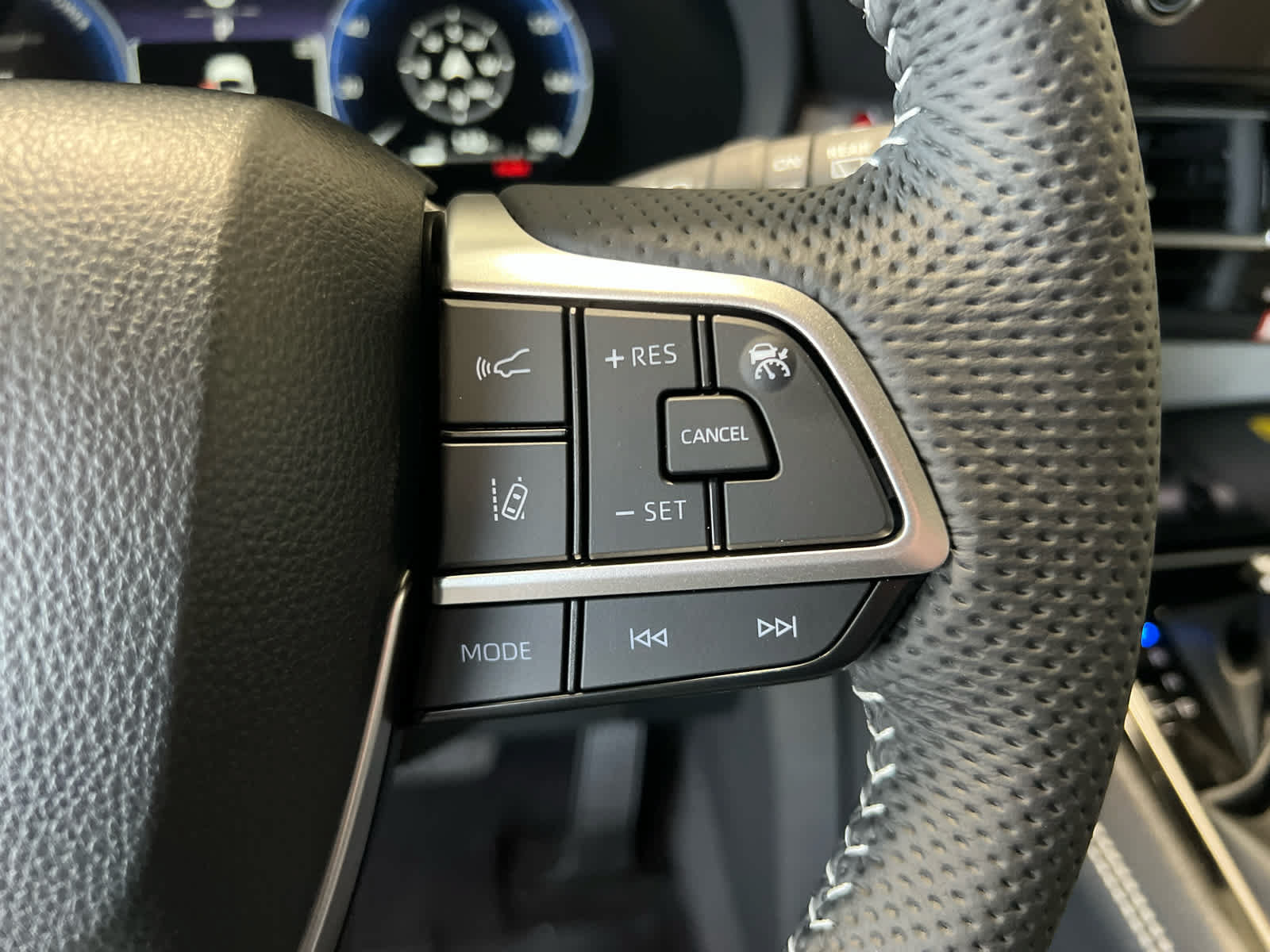 New 2026 Toyota Sienna XSE AWD/4WD image 20
