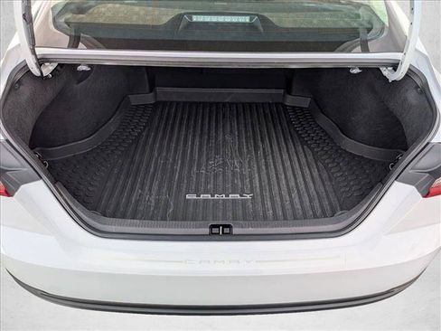 Used 2026 Toyota Camry LE w/ Convenience Package FWD image 6