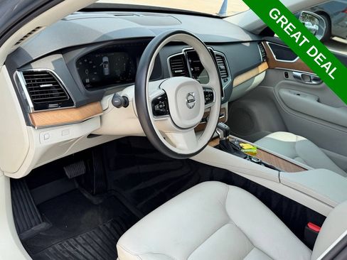 Used 2022 Volvo XC90 T6 Momentum w/ Advanced Package AWD/4WD image 15