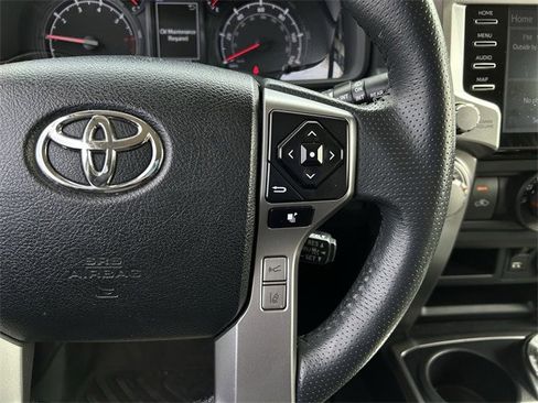 Used 2021 Toyota 4Runner SR5 image 15