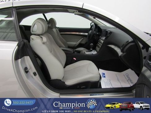 Used 2011 INFINITI G37 Convertible w/ Premium Pkg RWD image 40
