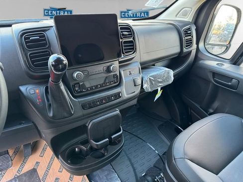 New 2026 RAM ProMaster 2500 w/ Premium Convenience Group image 12
