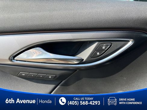 Used 2025 Buick Envision Sport Touring AWD/4WD image 28