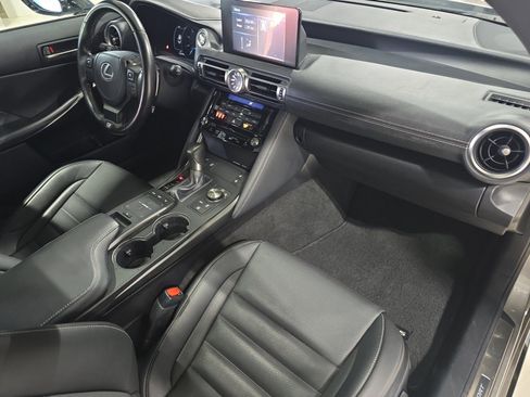 Used 2022 Lexus IS 350 F Sport image 17
