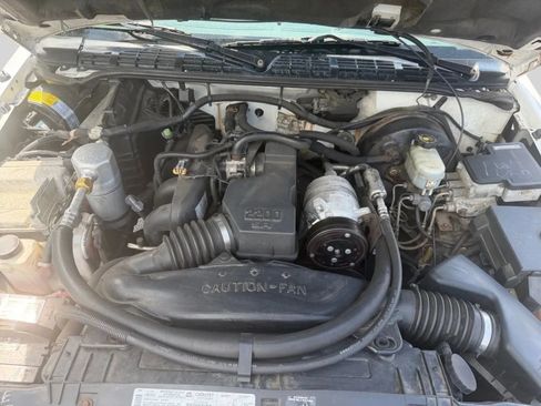 Used 1999 GMC Sonoma SL w/ HD Suspension Pkg RWD image 20